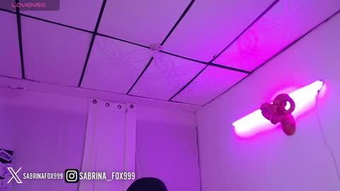 sabrina fox online show from 17, 10, 2025