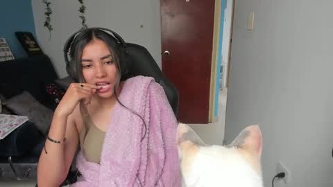 Angie  online show from 21, 2, 2025