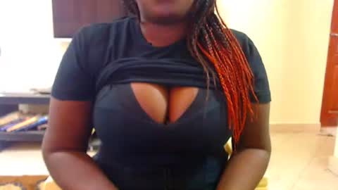 Snapshot of sabrinaaaa1234 chatting on 11, 10, 2025 aaa1234 online show from 11, 10, 2025