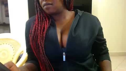 Snapshot of sabrinaaaa1234 chatting on 19, 11, 2025 aaa1234 online show from 19, 11, 2025