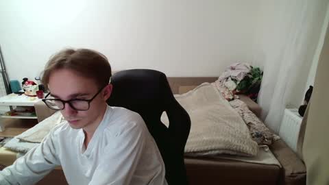 Snapshot of sabrinaanddaniel chatting on 18, 12, 2024 SabrinaDaniel online show from 18, 12, 2024