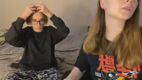 Snapshot of sabrinaanddaniel chatting on 16, 11, 2025 SabrinaDaniel online show from 16, 11, 2025