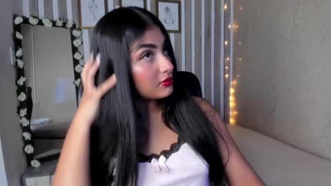 mariana  online show from 8, 3, 2025