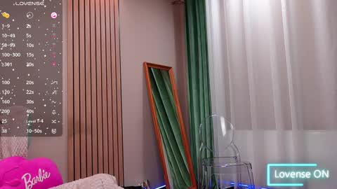 Snapshot of sabrinajadex chatting on 13, 2, 2025 SabrinaJade online show from 13, 2, 2025