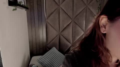 S A B R I N A  online show from 17, 11, 2025