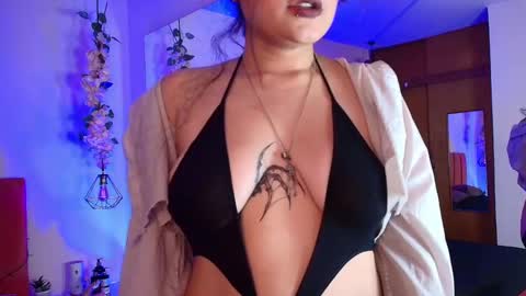 Sabrina  online show from 26, 9, 2025