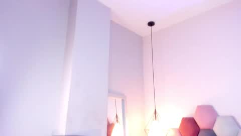Sabrina Warren online show from 6, 3, 2025
