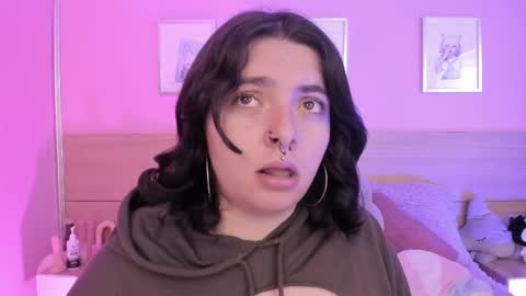 Ig  online show from 5, 3, 2025