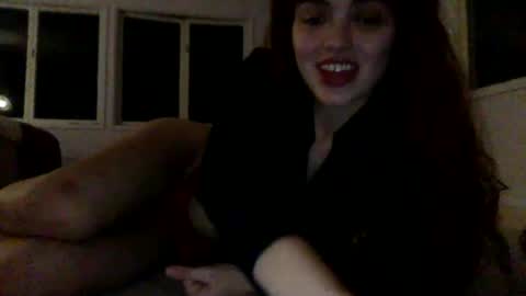 Snapshot of sadgirldies chatting on 22, 1, 2025 sadgirldies online show from 22, 1, 2025