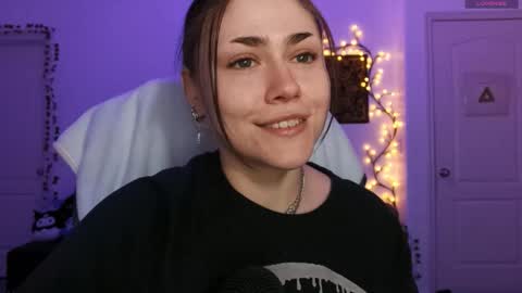 Sadie Renee  online show from 7, 2, 2026