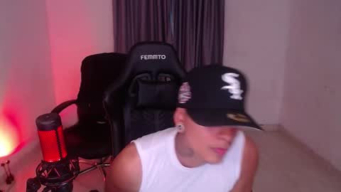 saenz_hotx online show from 11, 1, 2025
