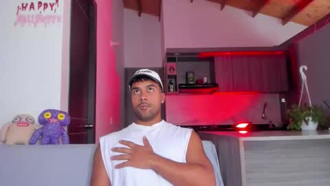 Snapshot of sag_1998 chatting on 6, 11, 2025 Sag online show from 6, 11, 2025