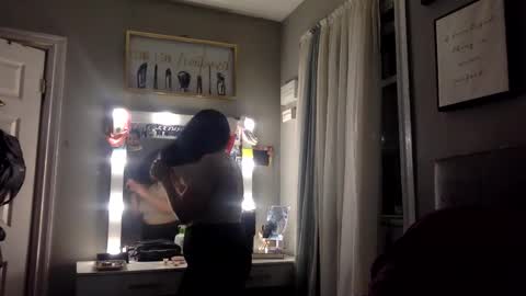 Snapshot of saggy888 chatting on 11, 9, 2025 MistressLady online show from 11, 9, 2025