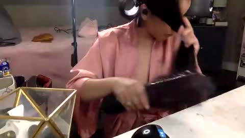 Snapshot of saggy888 chatting on 18, 10, 2025 MistressLady online show from 18, 10, 2025