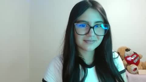 Sahaliefox  online show from 28, 9, 2025
