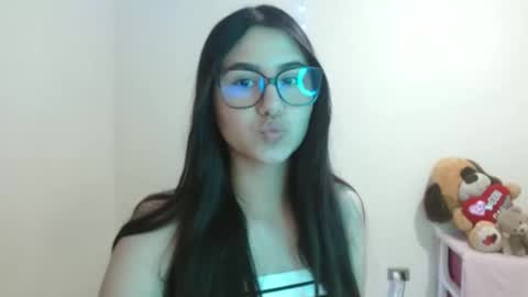 Sahaliefox  online show from 29, 9, 2025