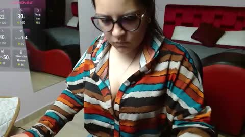 Snapshot of sahamara_07 chatting on 13, 10, 2025 Sahamara online show from 13, 10, 2025