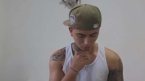 Sahara y Thiago online show from 5, 11, 2025