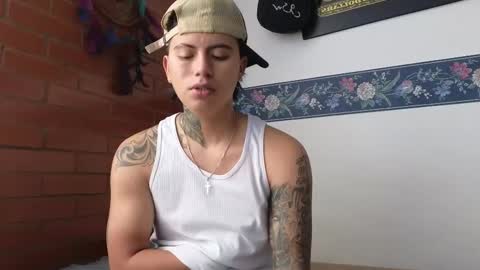 Snapshot of sahara_n_thiago chatting on 18, 2, 2026 Sahara y Thiago online show from 18, 2, 2026