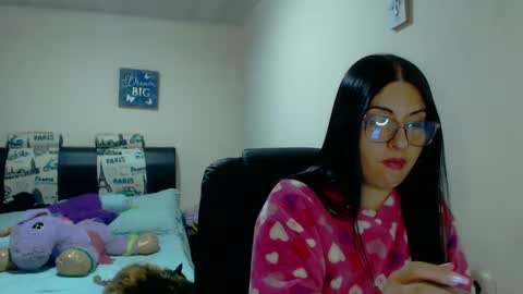 Karina online show from 28, 1, 2025