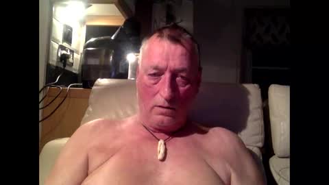 Snapshot of sail_naked chatting on 18, 12, 2025 sail_naked online show from 18, 12, 2025