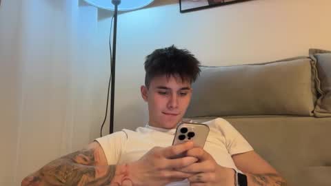 Snapshot of sairyeks chatting on 13, 9, 2025 Roby online show from 13, 9, 2025