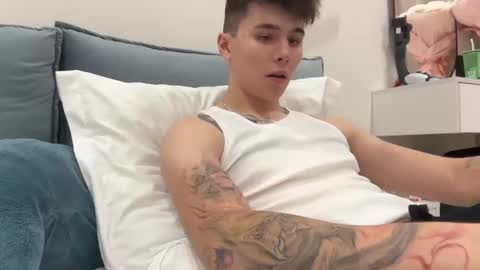 Snapshot of sairyeks chatting on 16, 9, 2025 Roby online show from 16, 9, 2025