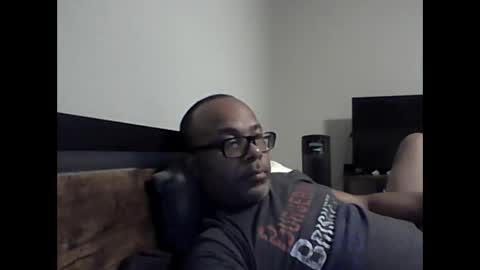 Snapshot of sakanutz chatting on 5, 4, 2026 cumgetit online show from 5, 4, 2026