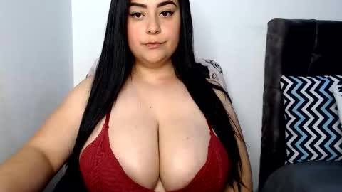 Snapshot of sakhmett chatting on 18, 3, 2026 Sarah online show from 18, 3, 2026