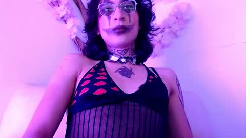 Snapshot of sakura__love_ chatting on 18, 10, 2025 Hikari online show from 18, 10, 2025