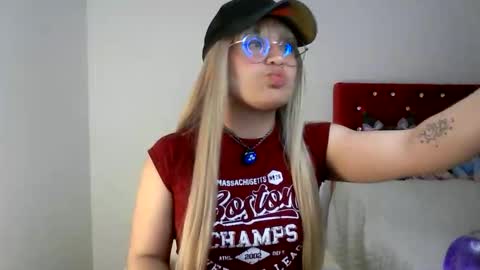 Saku online show from 18, 11, 2025