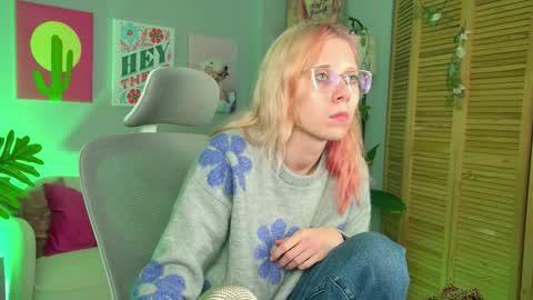 sakurabliss online show from 4, 11, 2025