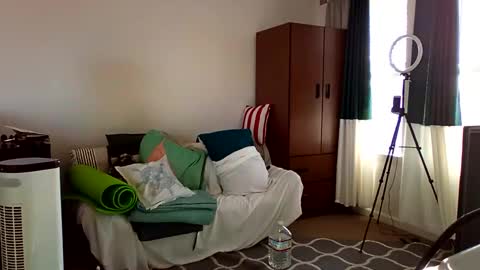 Snapshot of salis1981 chatting on 3, 3, 2025 salis1981 online show from 3, 3, 2025