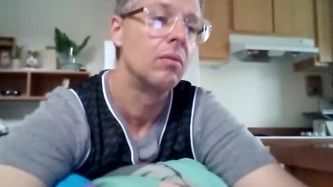 Snapshot of salis1981 chatting on 5, 11, 2025 salis1981 online show from 5, 11, 2025