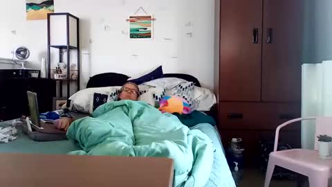 Snapshot of salis1981 chatting on 8, 11, 2025 salis1981 online show from 8, 11, 2025