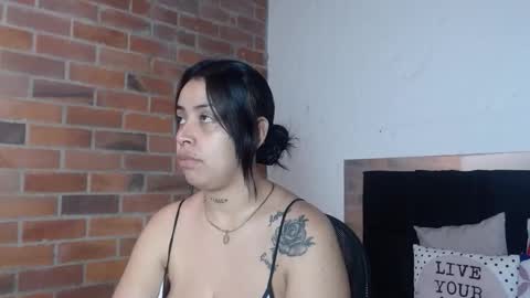   online show from 26, 11, 2025