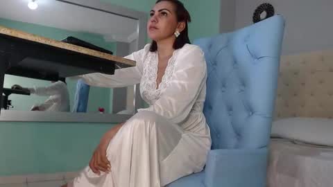 Isabel online show from 17, 9, 2025