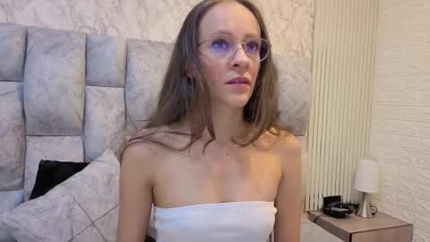 Snapshot of salome_cruxx chatting on 13, 12, 2025 salome_cruxx online show from 13, 12, 2025