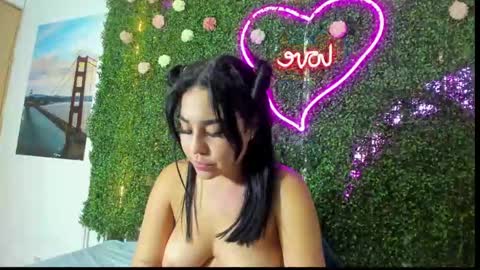 Snapshot of salome_domi chatting on 5, 12, 2024 salome online show from 5, 12, 2024