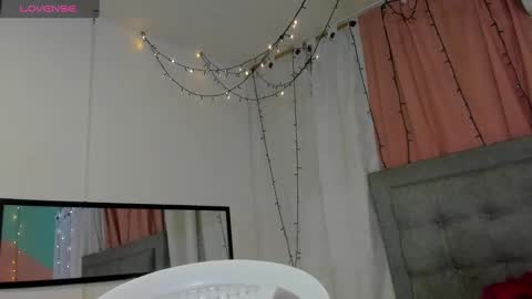 Snapshot of salome_domi chatting on 9, 1, 2025 salome online show from 9, 1, 2025