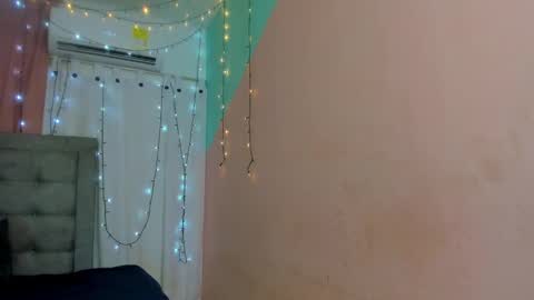 Snapshot of salome_domi chatting on 24, 1, 2025 salome online show from 24, 1, 2025