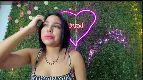 Snapshot of salome_domi chatting on 8, 2, 2025 salome online show from 8, 2, 2025