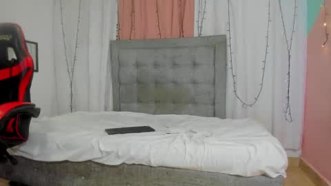 Snapshot of salome_domi chatting on 27, 2, 2025 salome online show from 27, 2, 2025