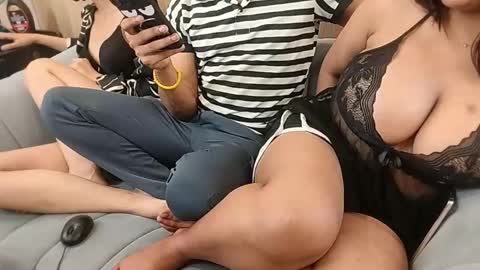 Snapshot of saloni_india chatting on 27, 3, 2026 saloni_india online show from 27, 3, 2026