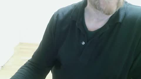 Saltimbanquier  Salt  ou  Banquier  online show from 16, 11, 2025