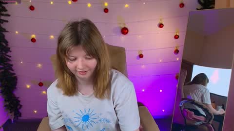 Snapshot of salut_love chatting on 20, 12, 2024 Ruby online show from 20, 12, 2024