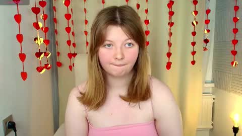 Snapshot of salut_love chatting on 11, 2, 2025 Ruby online show from 11, 2, 2025