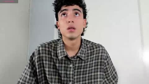 Snapshot of salvatore_montt chatting on 1, 3, 2025 salvatore_montt online show from 1, 3, 2025