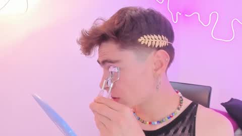 Snapshot of sam_clarkk chatting on 5, 11, 2025 Sam Clark online show from 5, 11, 2025