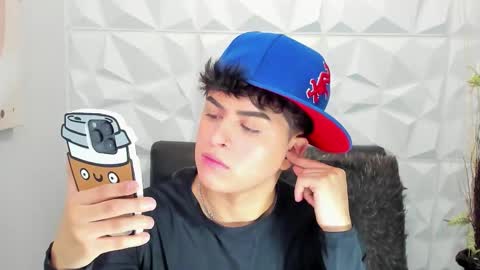 Sam online show from 4, 12, 2025